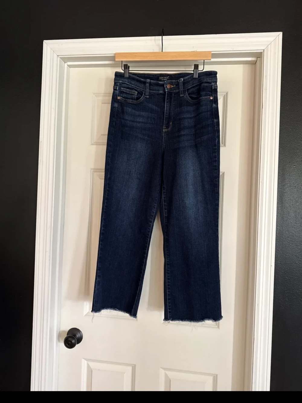 Judy Blue High Waist Wide Leg Crop Denim Jeans 82517 size 9/29 - Picture 2 of 12